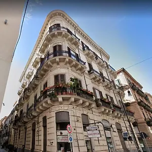 Casa Fileti ** Palerme