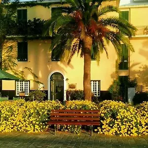 Beau Rivage 3*, Alassio Italy